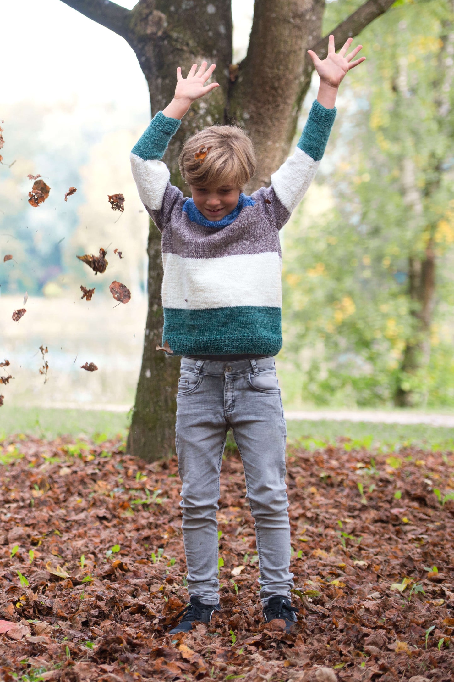 Kinder-Raglanpulli gestreift