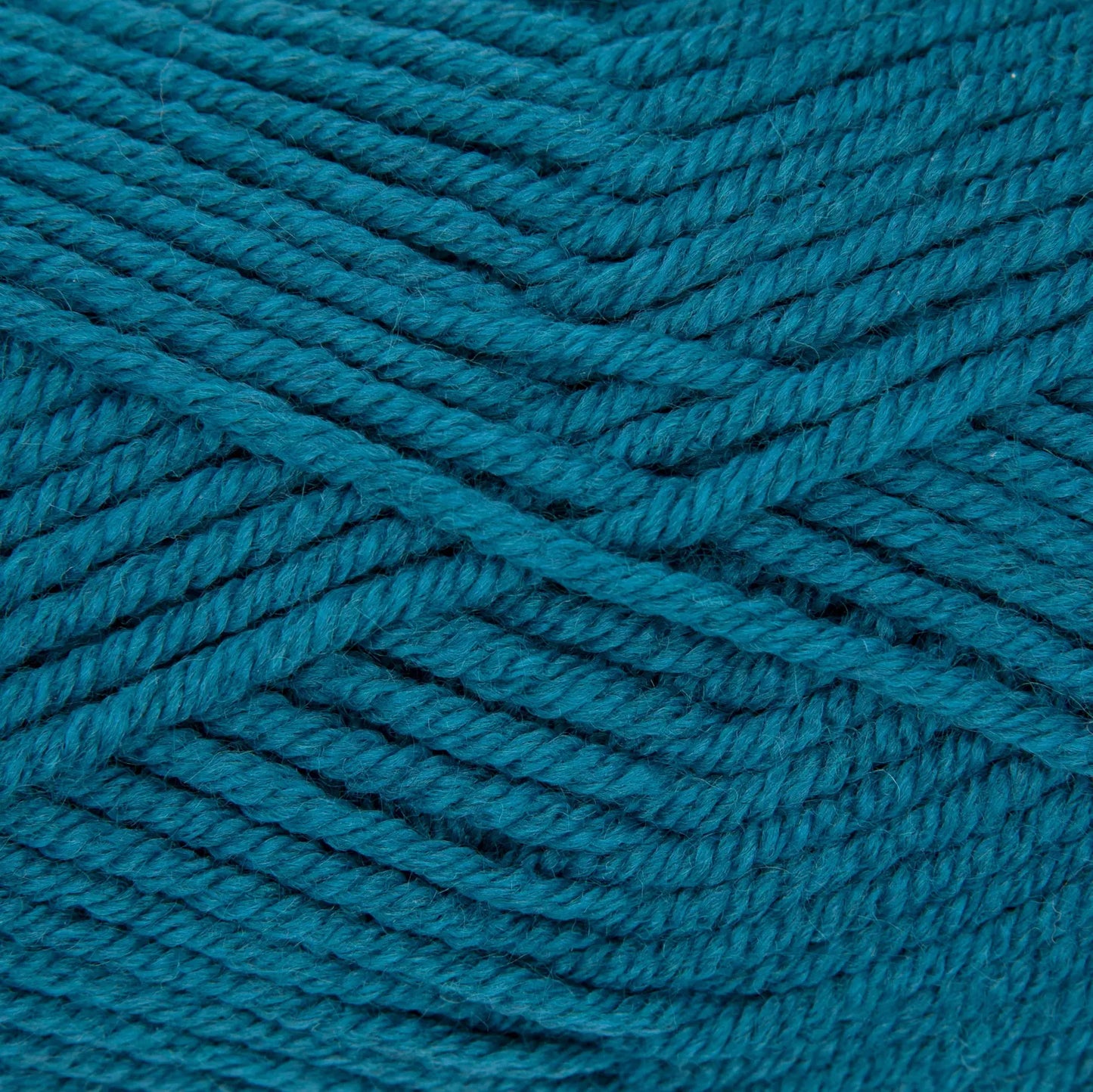 Knitting kit: Sweater with striped sleeves