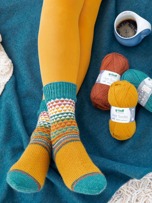 Socken mit Einstrickmuster