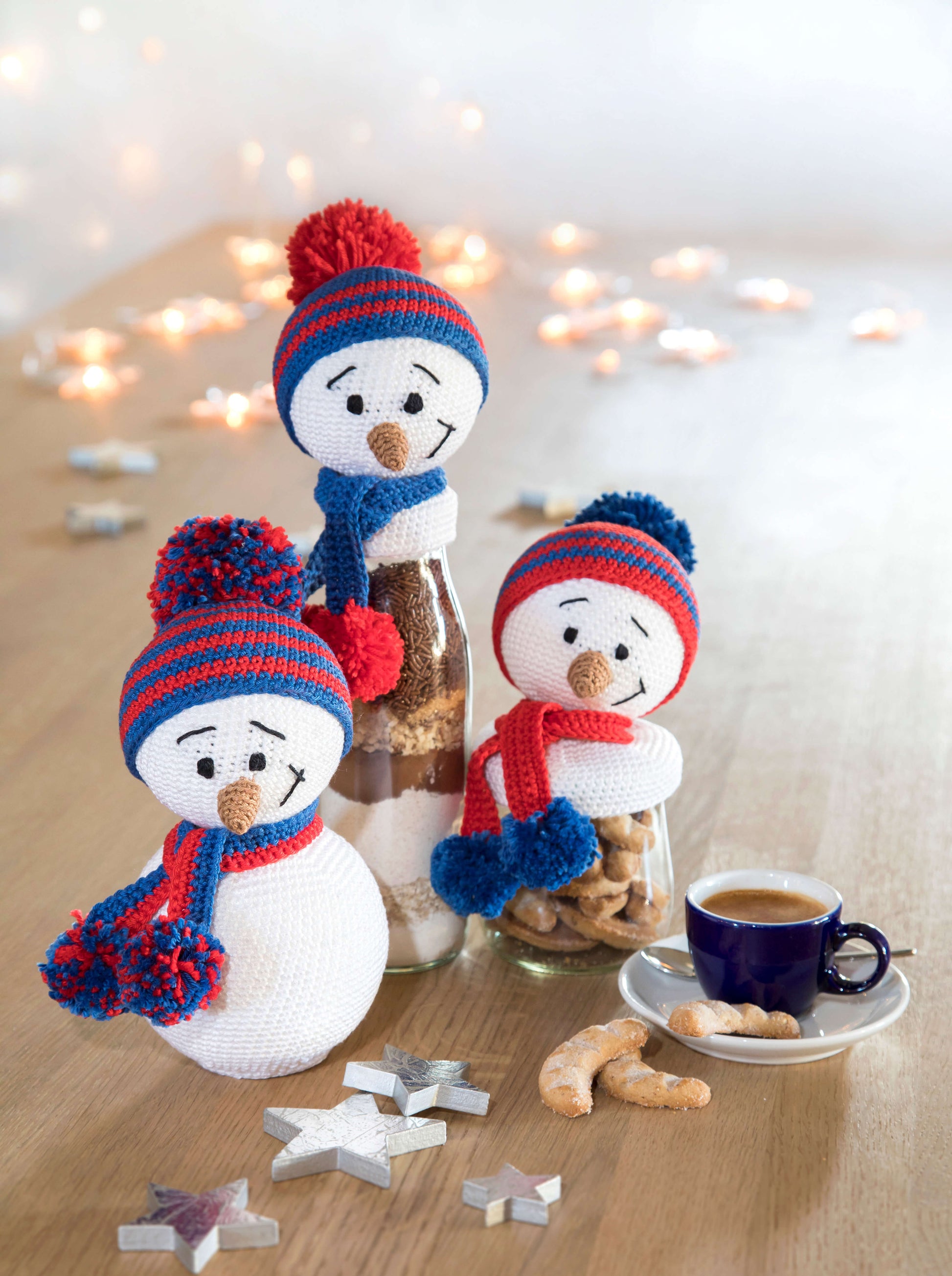 Schneemann und Schneemann-Geschenkgläser