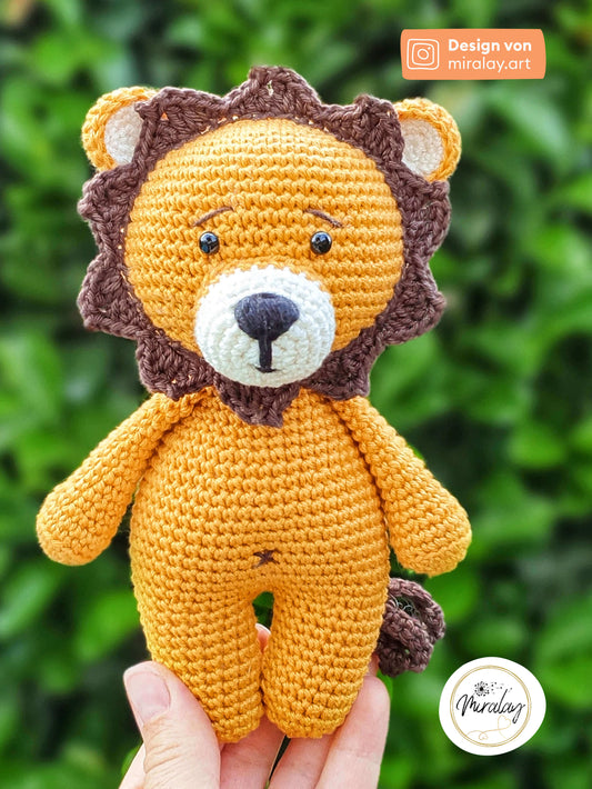 Amigurumi-Löwe Paul aus Baumwolle