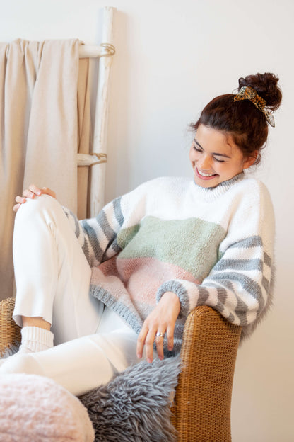 Pulli mit Blockstreifen und  Ballonärmeln