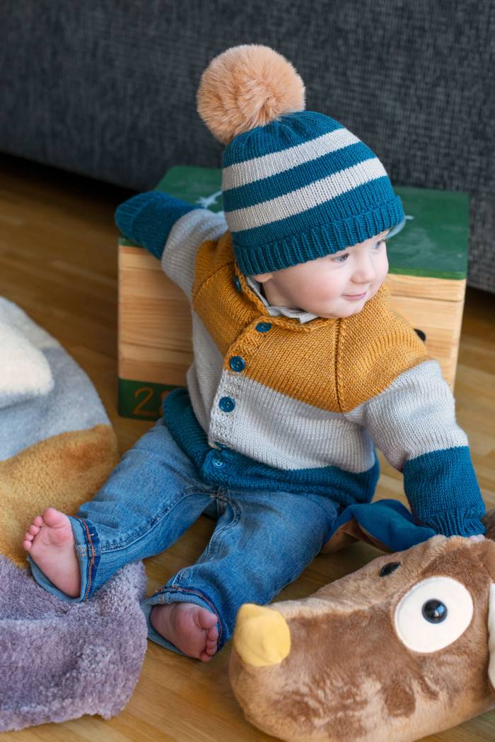Baby-Mütze mit Fellbommel