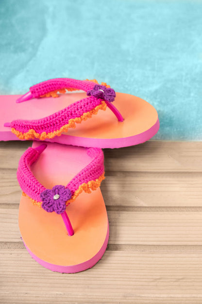 Flip-Flops mit Blume und Glitzerstein