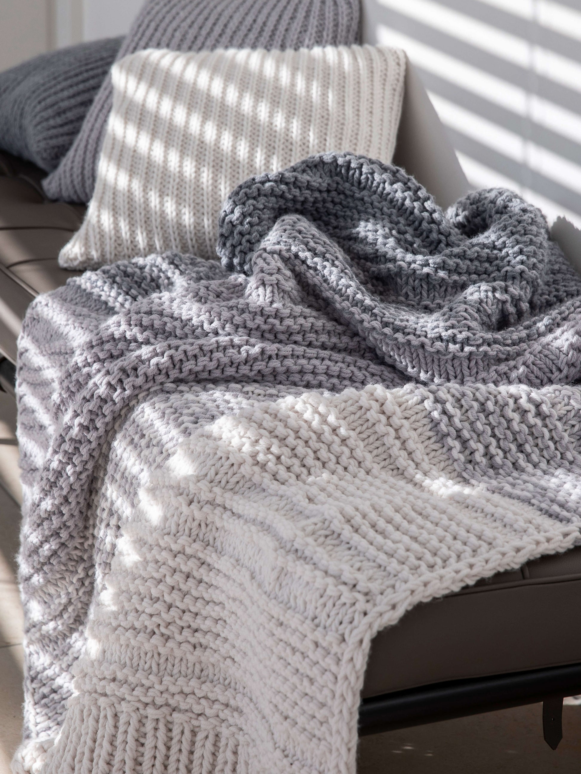 Decke 2-fädig gestrickt