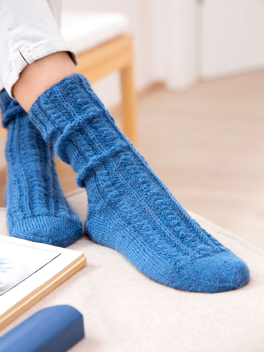 Damensocken mit Zopfmuster