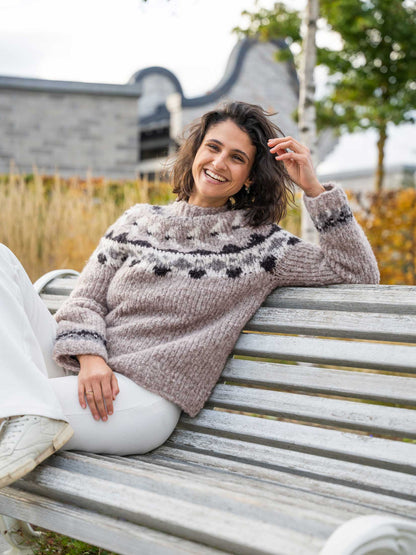 Jacquard-Pulli Top Down