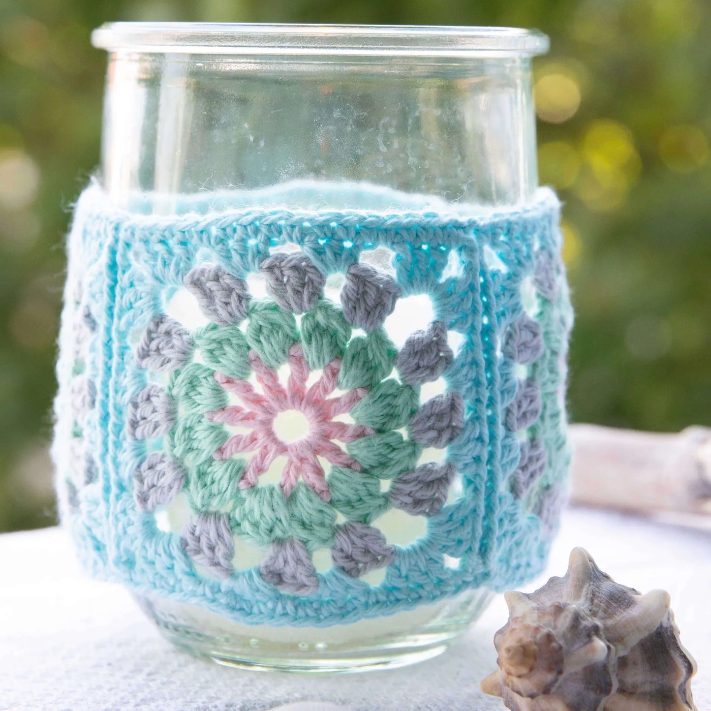 Häkelset Windlichthüllen aus Granny Squares