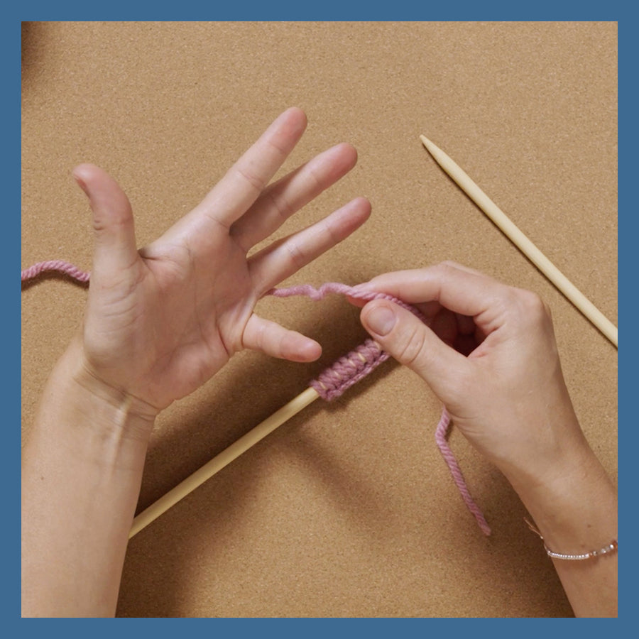 8-Fadenhaltung-Strickschule-Schal-1