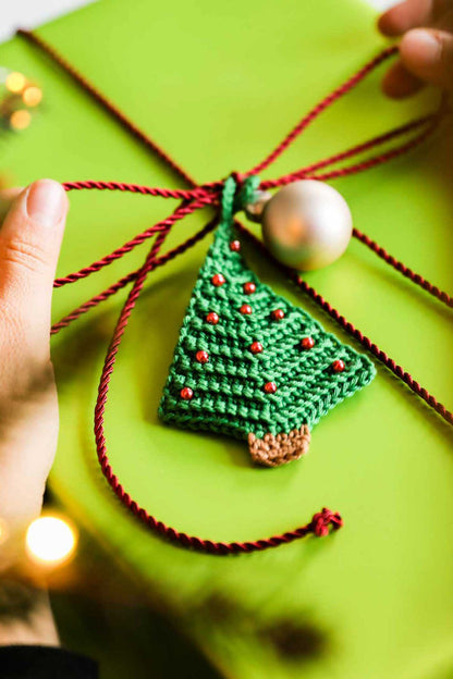 Weihnachtlicher Geschenkanhänger Tannenbaum aus Cotton Quick uni