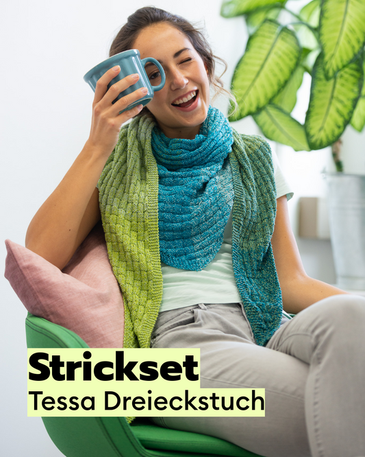 Kit de tricot Tessa Foulard triangulaire motif torsadé