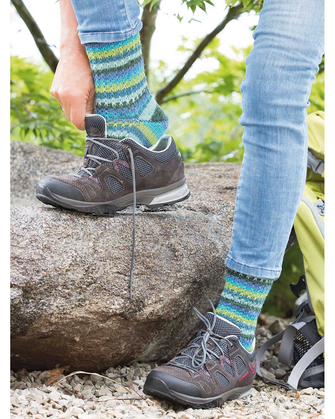 Women's socks with lifter stitches