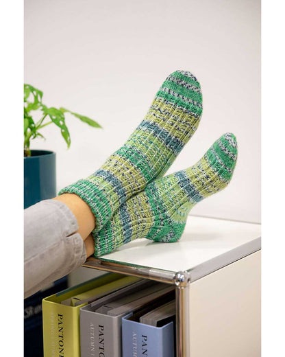 Green Sock Campaign: Women's empowerment socks with relief pattern