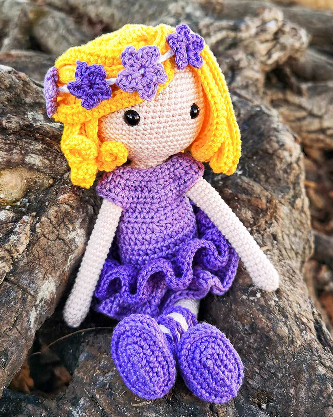 Crocheted dolls Luna and Sun