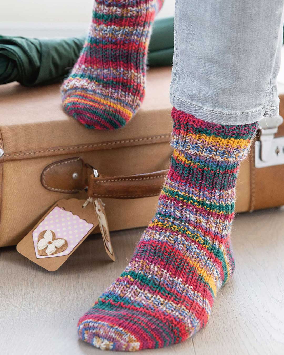 c3769-08__Hot_Socks_Lazise_4_fach_B4.jpg